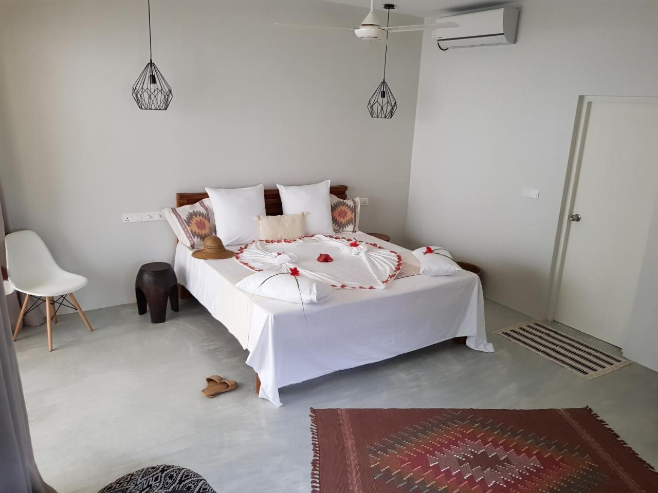 Coco Villa Thoddoo Bagian luar foto